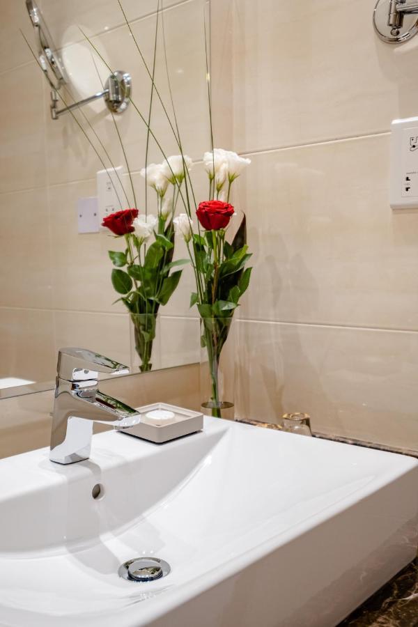 Peony Hotel دبي المظهر الخارجي الصورة
